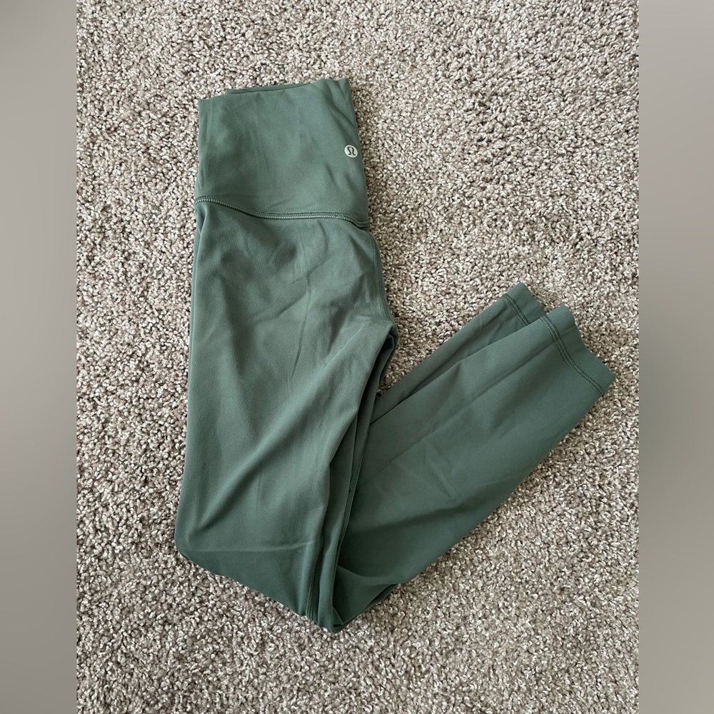 Lululemon align 25” size 4 leggings